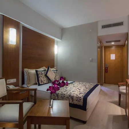 Trendy Adults Only 4*